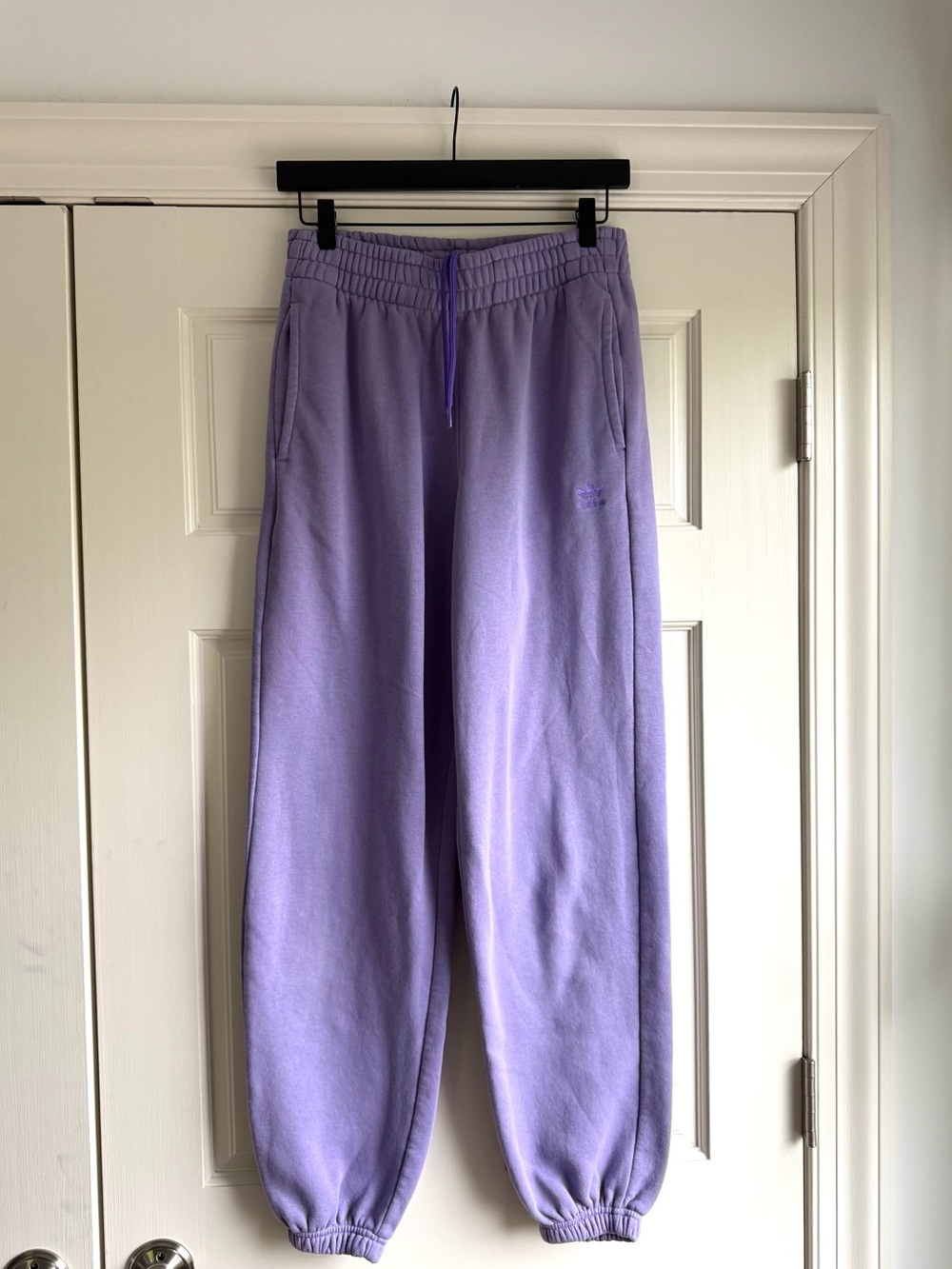 Women’s Adidas Sweatpants - size small